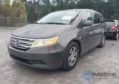 2013 Honda Odyssey Ex z USA, uszkodzony, nr VIN 5FNRL5H48DB010401